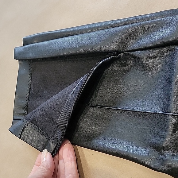 Zara Size M Black Faux Leather Leggings / Skinny Pants, NEW with Tag - Picture 2 of 15